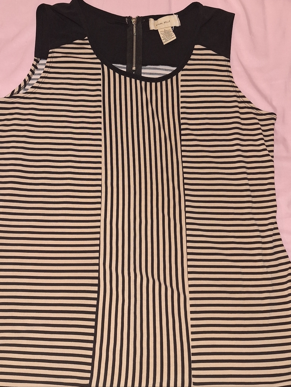 Diana Belle Striped Sleeveless Top Black and Gold Large